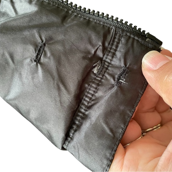 Men’s Patagonia Down Sweater Hoody - Picture 10 of 16